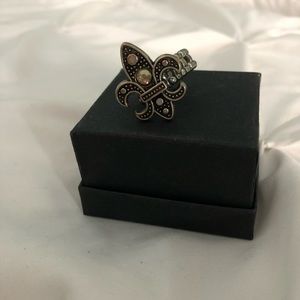 Cute ring